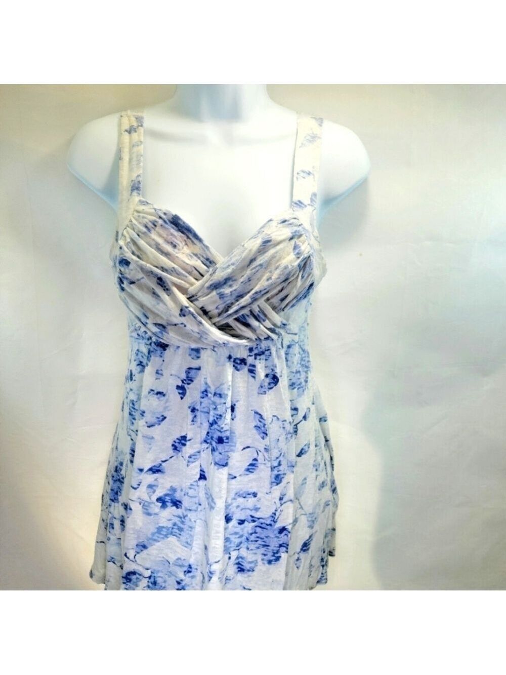 Vanity Floral Wrap Front Tank Top Medium